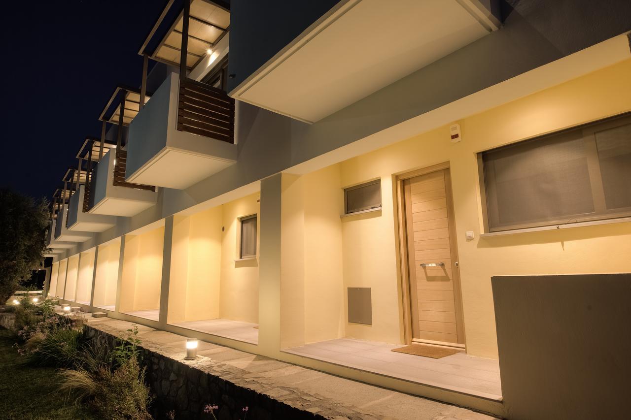 Melimar Homes By The Sea Marathias  Exterior photo
